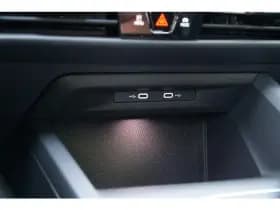 Volkswagen Golf thumbnail 52