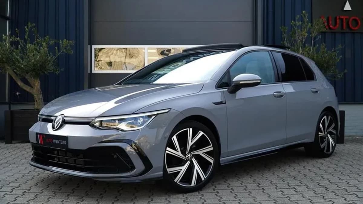 Volkswagen Golf — foto 1