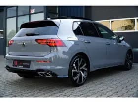 Volkswagen Golf thumbnail 24