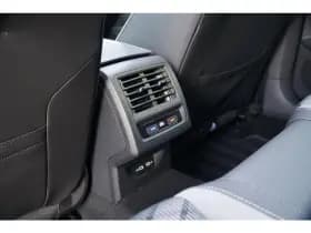 Volkswagen Golf thumbnail 58