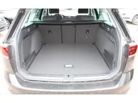 Volkswagen Passat thumbnail 11