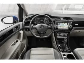 Volkswagen Touran thumbnail 15