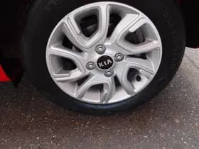 Kia Picanto thumbnail 21