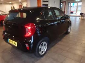 Kia Picanto thumbnail 4