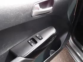 Kia Picanto thumbnail 6