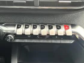 Peugeot 3008 1.2 Allure 130pk Aut. Carplay, Camera, Sensoren thumbnail 22
