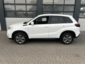 Suzuki Vitara 1.4 Smart Hybrid 129pk Select, Carplay, Stoelverwarming. thumbnail 3