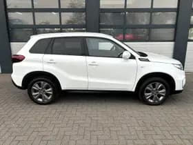 Suzuki Vitara 1.4 Smart Hybrid 129pk Select, Carplay, Stoelverwarming. thumbnail 10