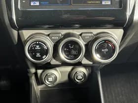 Suzuki Swift 1.2 Style 83pk Smart Hybrid, Demo Voertuig thumbnail 21