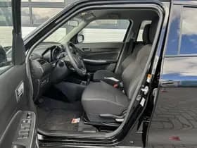 Suzuki Swift 1.2 Style 83pk Smart Hybrid, Demo Voertuig thumbnail 5