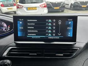 Peugeot 3008 1.2 Allure 130pk Aut. Carplay, Camera, Sensoren thumbnail 19