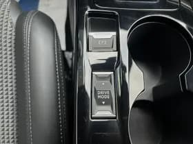 Peugeot 208 1.2 Automaat 130pk GT, Pano, Carplay, Stoelverwarming thumbnail 24