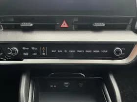 Kia Sportage 1.6 PHEV 265pk AWD, Fabrieksgarantie, Winterpakket thumbnail 22