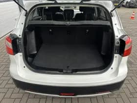 Suzuki S-Cross Sx4 1.6 Exclusive, Camera, Cruise, Stoelverwarming thumbnail 8