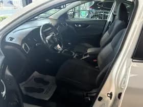 Nissan QASHQAI 1.3 DIG-T 140pk, Camera, Trekhaak, Stoelverwarming thumbnail 9