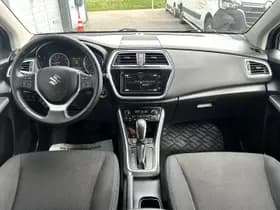 Suzuki S-Cross Sx4 1.4 Aut. 140PK Aut. Carplay, Trekhaak, Stoelverwarming thumbnail 11