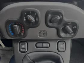 Fiat Panda 1.2 Classic+ 68pk, Airco, 4-Cilinder, LMV, BT thumbnail 17