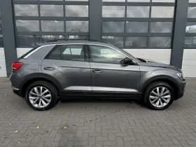 Volkswagen T-Roc thumbnail 13