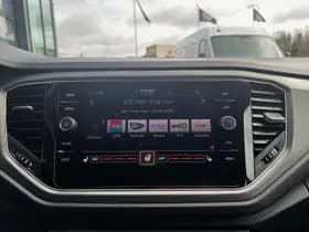 Volkswagen T-Roc thumbnail 19