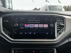 Volkswagen T-Roc thumbnail 20