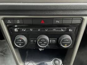 Volkswagen T-Roc thumbnail 26