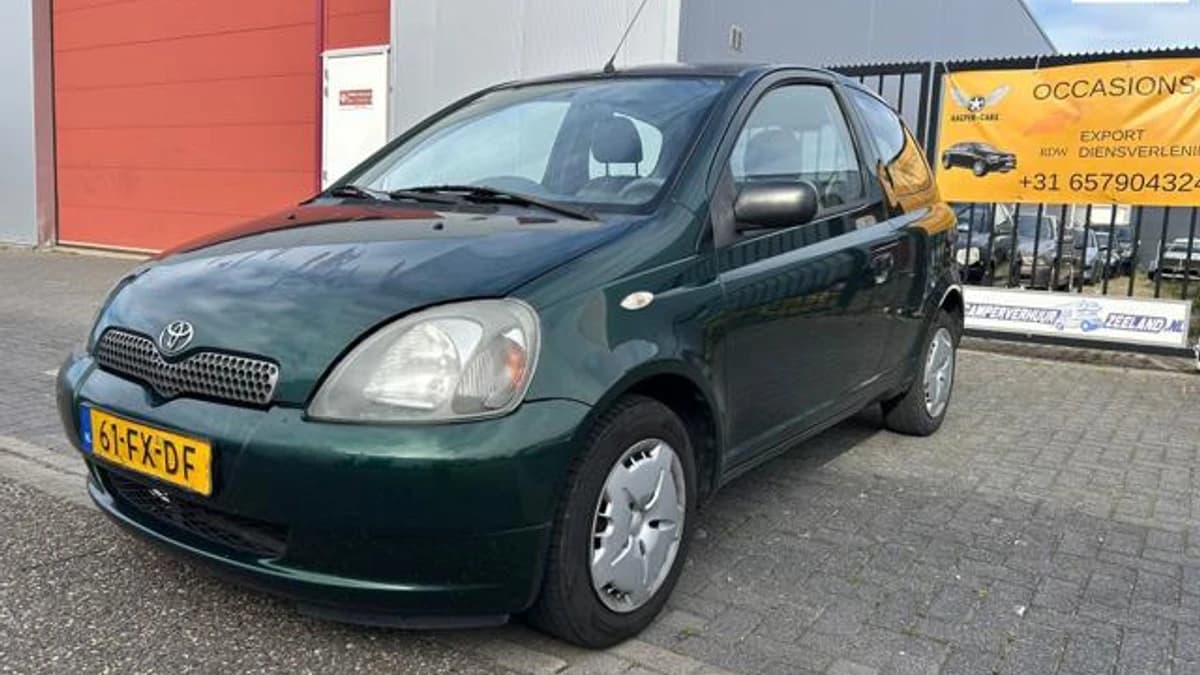 Toyota Yaris — foto 1
