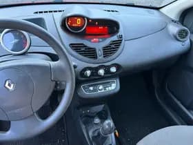 Renault Twingo thumbnail 11
