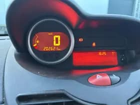 Renault Twingo thumbnail 13