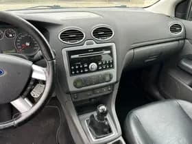 Ford Focus thumbnail 15