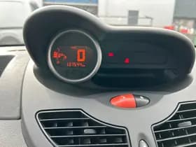 Renault Twingo thumbnail 13