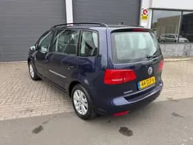 Volkswagen Touran thumbnail 3