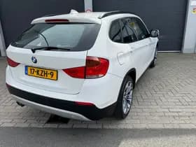 BMW X1 thumbnail 4