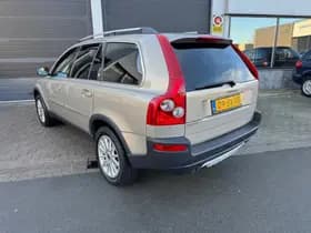 Volvo XC90 thumbnail 2