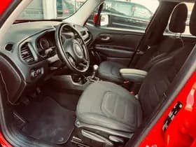 Jeep Renegade thumbnail 11