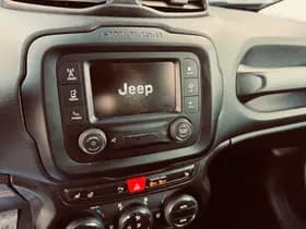 Jeep Renegade thumbnail 15