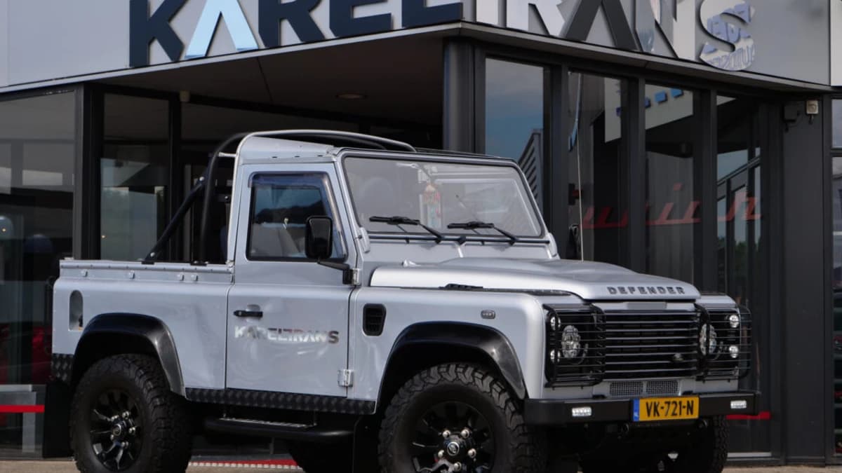 Land Rover Defender 2.4 TD Soft Top 90 Voor de liefhebber | unieke uitvoering.. — foto 1