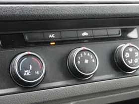 Volkswagen Crafter 50 2.0 TDI 177PK L3H3 | 3.5t trekgewicht | Omvormer | Cruise | Airco.. thumbnail 12