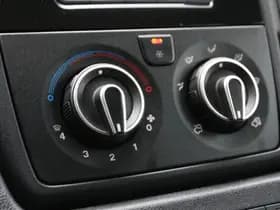 Citroën Jumper 2.2 BlueHDi 140 DC | L2H2 | 3t trekgewicht | Navi | Camera | Cruise | Airco.. thumbnail 17