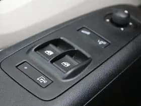 Citroën Jumper 2.2 BlueHDi 140 DC | L2H2 | 3t trekgewicht | Navi | Camera | Cruise | Airco.. thumbnail 19