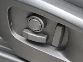 Land Rover Defender 90 3.0 D250 HSE | Grijs kenteken | Panorama | Elektr. trekhaak.. thumbnail 18