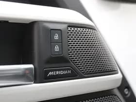 Land Rover Defender 90 3.0 D250 HSE | Grijs kenteken | Panorama | Elektr. trekhaak.. thumbnail 20