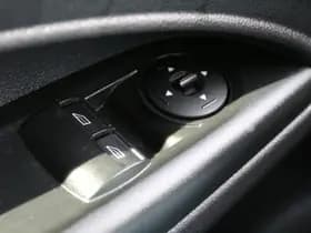 Ford Transit Connect 1.5 TDCI 100 L2 | Inrichting | Airco.. thumbnail 19