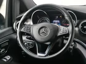 Mercedes-Benz V-Klasse V300d XL | AMG | Incl BTW & BPM | 7-persoons | memory-zetels | nette staat.. thumbnail 5