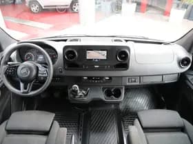 Mercedes-Benz Sprinter thumbnail 5