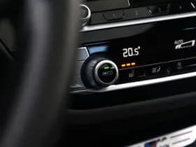 BMW X3 M40i xDrive High Executive Panorama | keyless go&entry | trekhaak | zeer nette staat. thumbnail 8