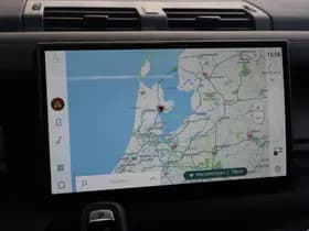 Land Rover Defender 110 2.0 P300e 110 X-Dynamic HSE Pano | stoel koeling | elektr Trekhaak.. thumbnail 8