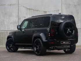 Land Rover Defender 110 3.0 P400 110 X-Dynamic HSE 5-persoons | panorama | meridian | trekhaak | Uniek mooi.. thumbnail 2