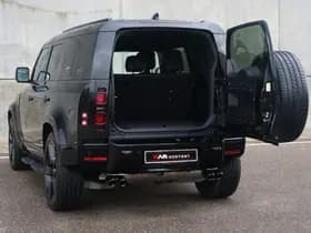 Land Rover Defender 110 3.0 P400 110 X-Dynamic HSE 5-persoons | panorama | meridian | trekhaak | Uniek mooi.. thumbnail 3