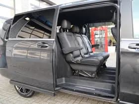 Mercedes-Benz V-Klasse V300 DC | AMG | XL | Airmatic | Burmester | Vol!! thumbnail 15