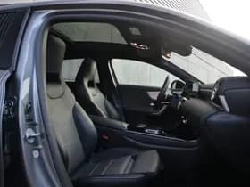 Mercedes-Benz A-Klasse A250 4matic Burmester | panorama | sfeerverlichting.. thumbnail 22